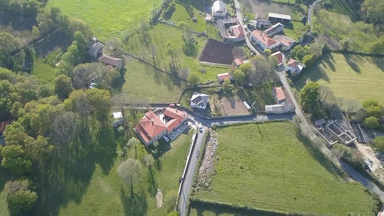 Hosteria Calixtino Palas de Rei Exterior foto